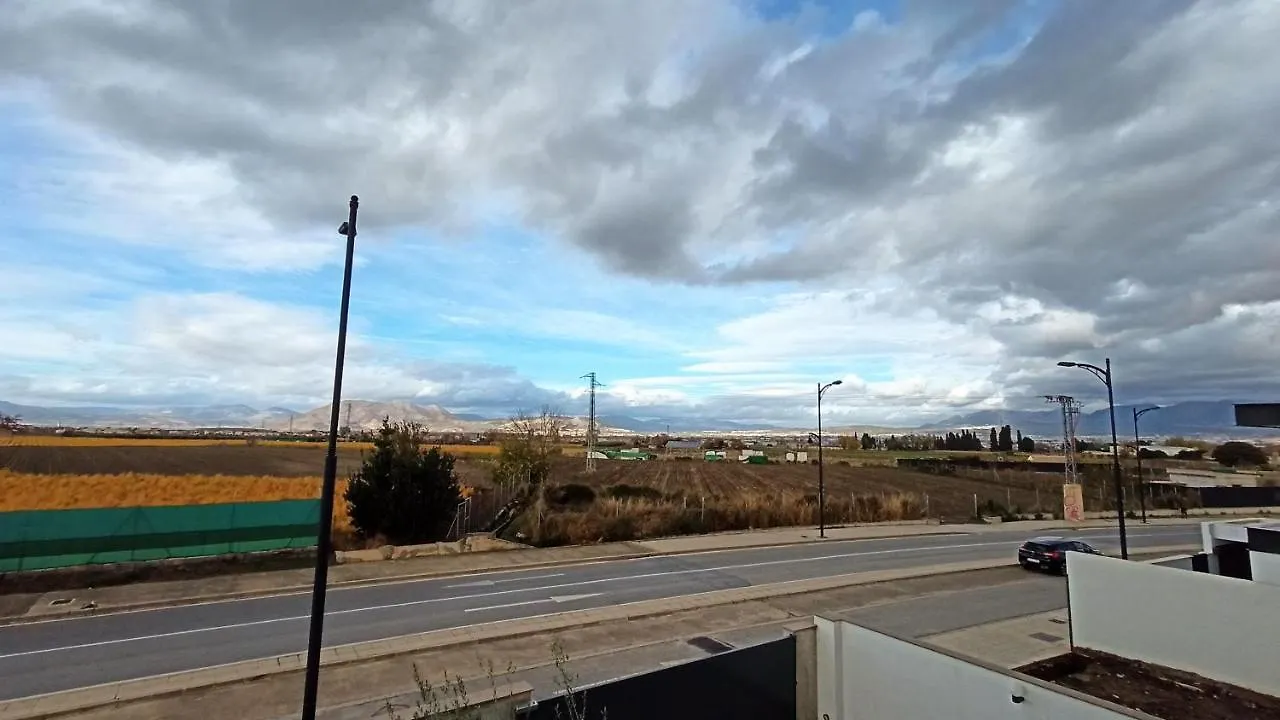 Villa Chalet Con Piscina Y Jardin, No Fumadores Ni Fiestas Cullar Vega