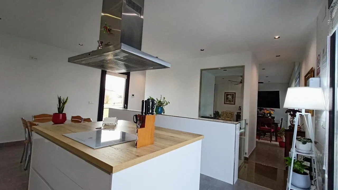Chalet Con Piscina Y Jardin, No Fumadores Ni Fiestas Cullar Vega إسبانيا