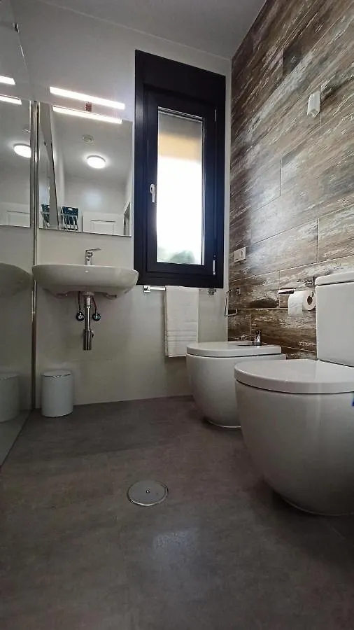 Chalet Con Piscina Y Jardin, No Fumadores Ni Fiestas Cullar Vega فيلة